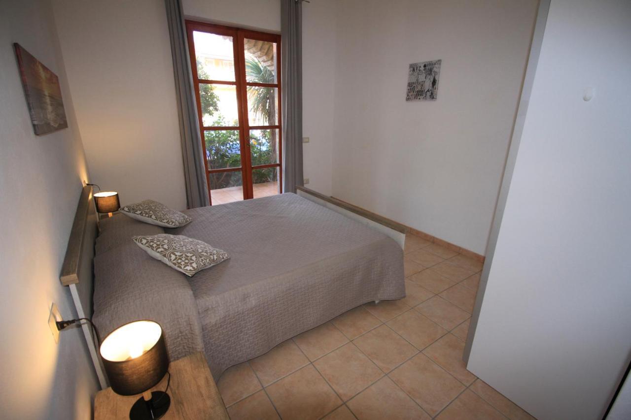 Appartamenti Villa Elisa Боса Экстерьер фото